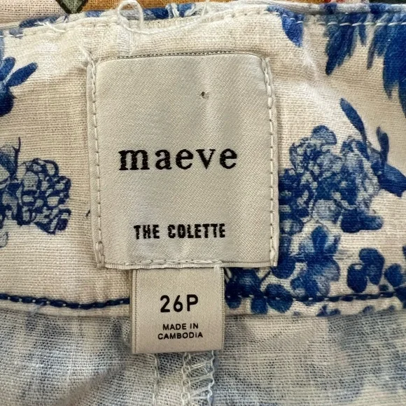 Maeve Blue Floral Cropped Pants - Picture 7 of 11